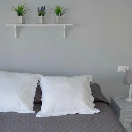 Апартаменты Sunshine Seneca