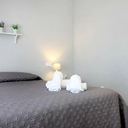 Sunshine Seneca Апартаменты