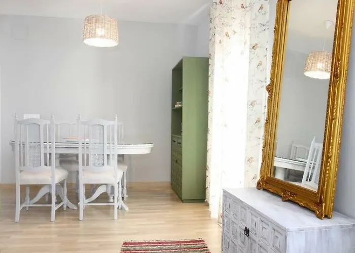 Sunshine Seneca Apartament