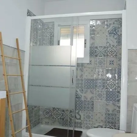 Sunshine Seneca Cordoba